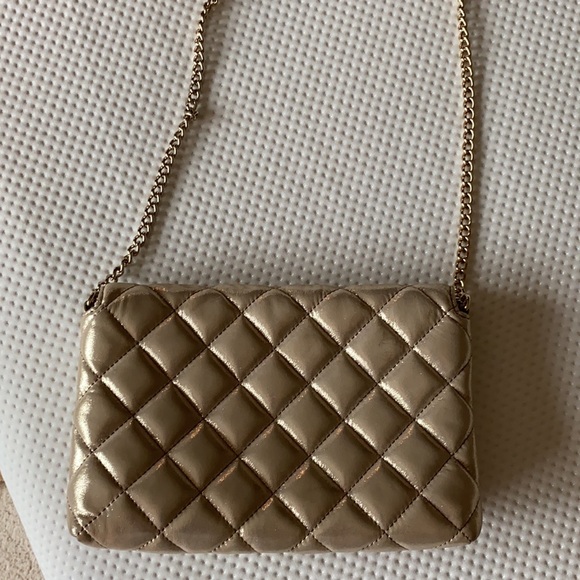 Kate Spade Quilted puffer cross body / clutch - Picture 2 of 3